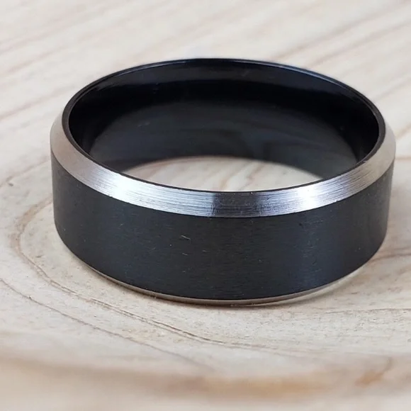 Black Tungsten Band Ring W/ Silver Edges & Brushed Finish 8mm Width Ring Size 7